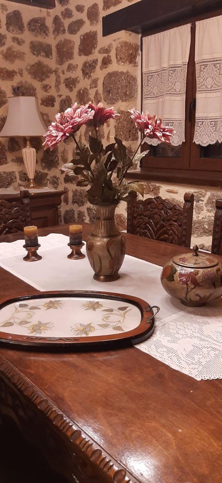 فيلا Νόστος أنو تريكالا المظهر الخارجي الصورة